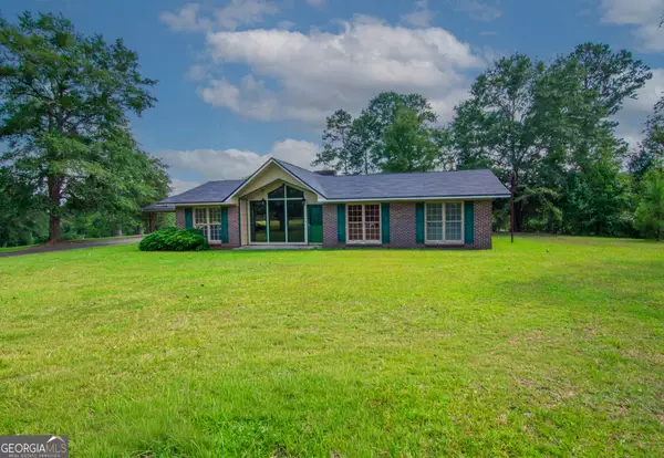 616 Twin Lakes Road, Waverly Hall, GA 31831