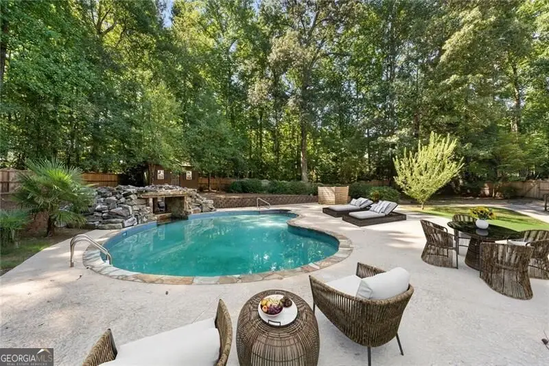 405 Island Cove Drive, Newnan, GA 30263 - #2