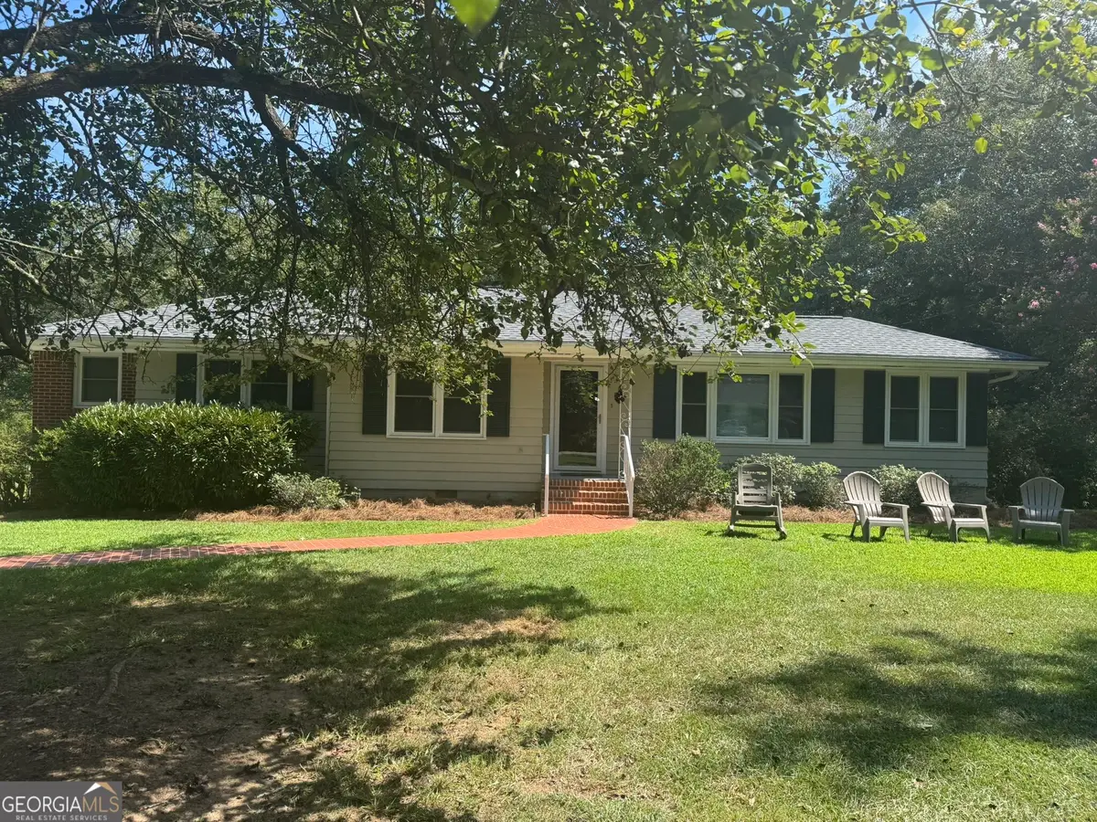 69 Buena Vista Street, Winder, GA 30680 - #1