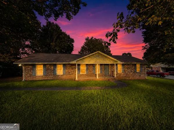 25 Montre Circle Se, Silver Creek, GA 30173