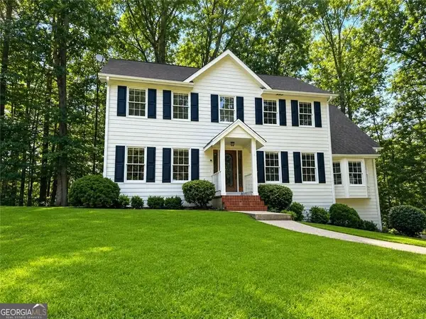 3728 Spring Leaf Lane, Acworth, GA 30101