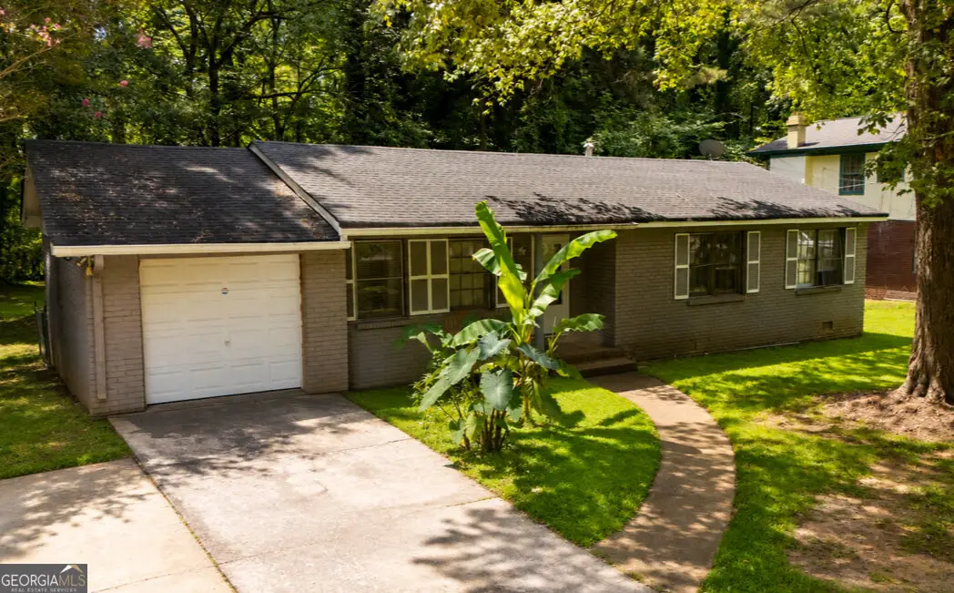 613 Sheppard Rd, Stone Mountain, GA 30083 - #1