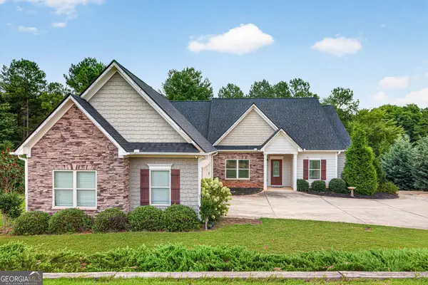 2854 Shadowstone Way, Winder, GA 30680