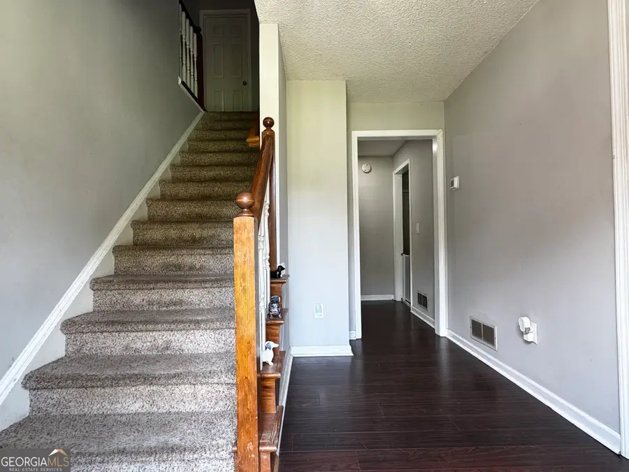 1890 Dovonshire Road Sw, Marietta, GA 30064 - #2