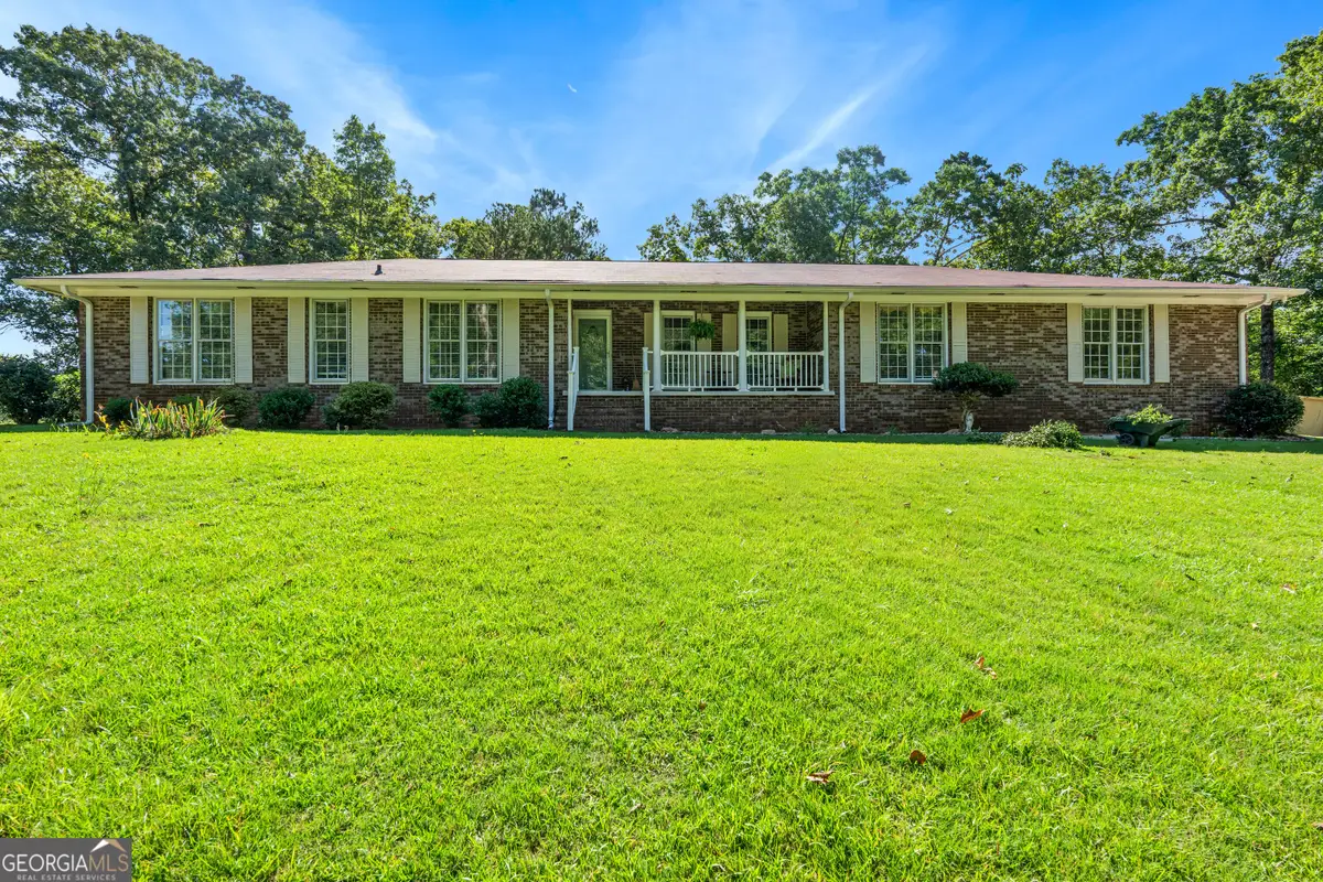 5023 Veterans Memorial Parkway, Lanett, AL 36863 - #1