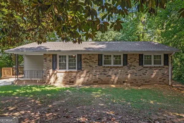 2840 Somerton Drive, Morrow, GA 30260