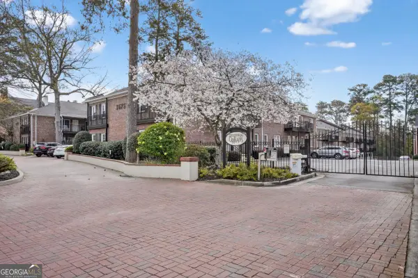 3675 Peachtree Road Ne #19, Atlanta, GA 30319