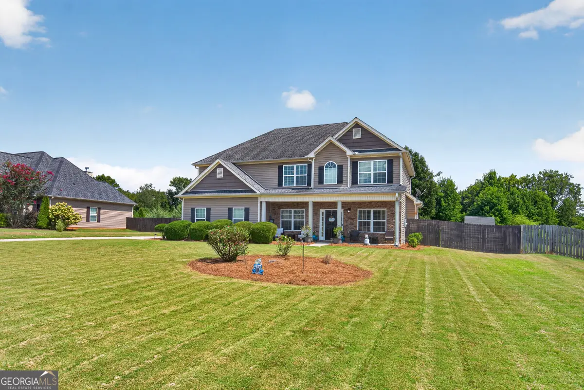 124 Hamilton Lake Drive, Lagrange, GA 30241 - #1