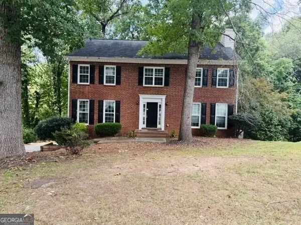 1925 Geyser Trace, Lawrenceville, GA 30044