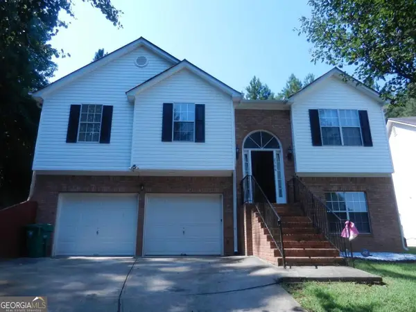 2506 Kris Crossing, Ellenwood, GA 30294