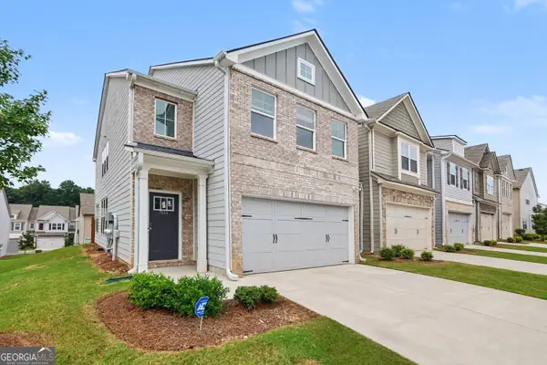 7666 Squire Court, Fairburn, GA 30213