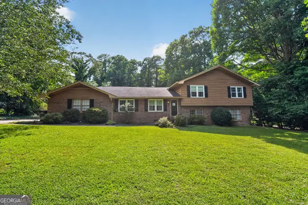 2197 Valley Creek Circle, Snellville, GA 30078
