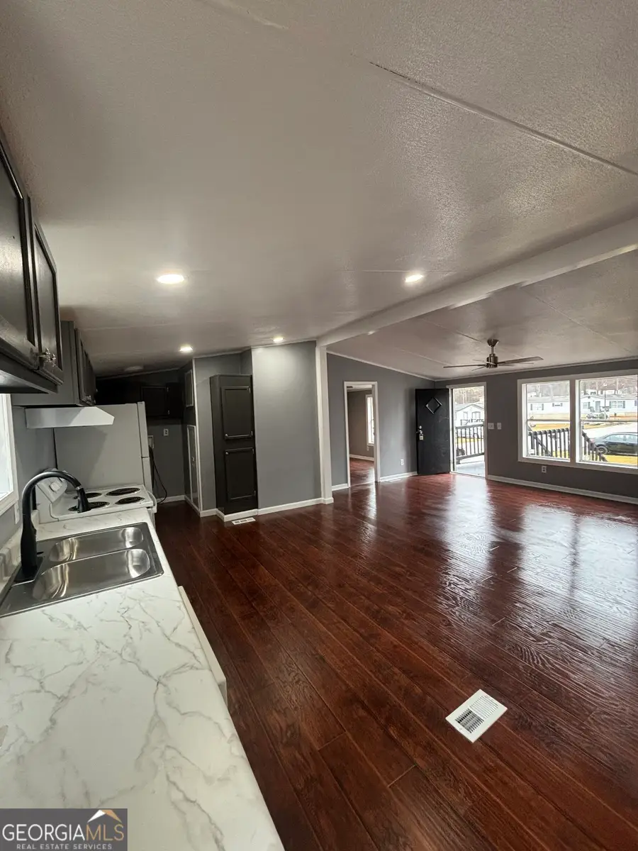 17 Club Circle, Ellenwood, GA 30294 - #3