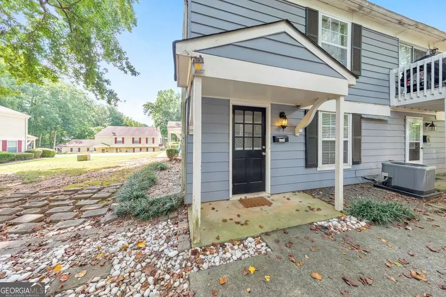 1313 Surrey Lane Sw, Marietta, GA 30008 - #2
