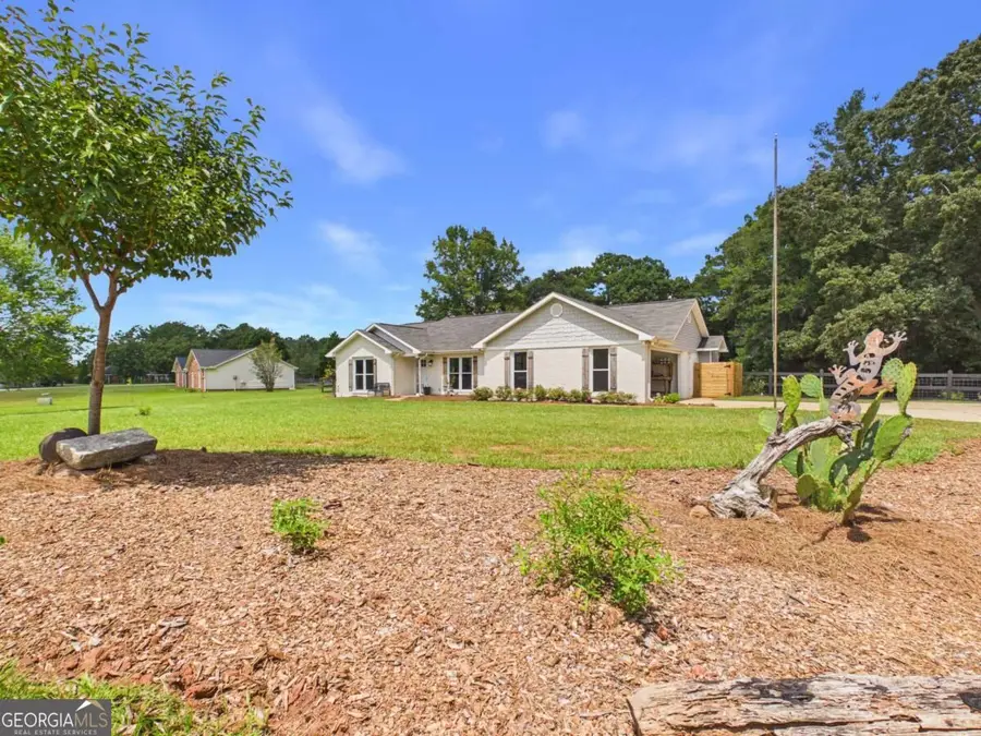 104 Huntington Drive, Lagrange, GA 30240 - #3