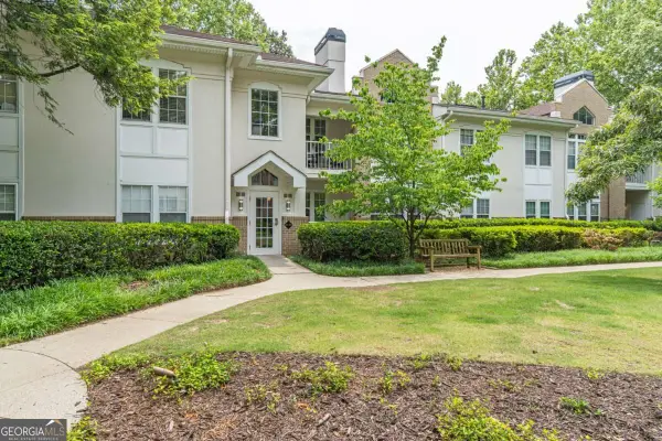 240 Renaissance Parkway Ne #204, Atlanta, GA 30308