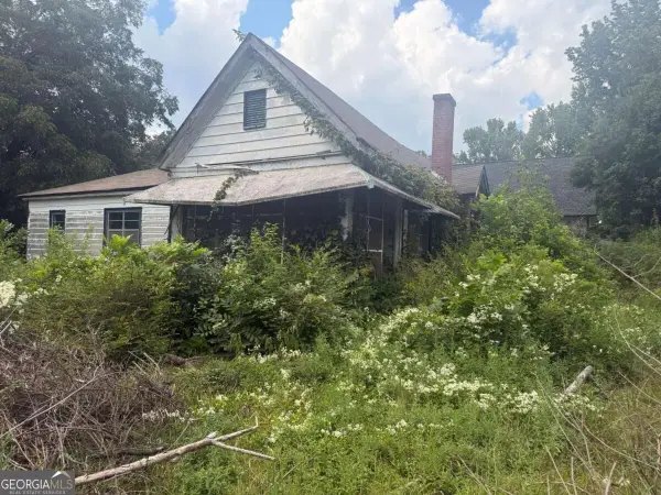 6 Richard Allen Drive, Newnan, GA 30263