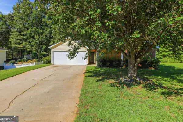 3209 Lower Creek Drive, Douglasville, GA 30135