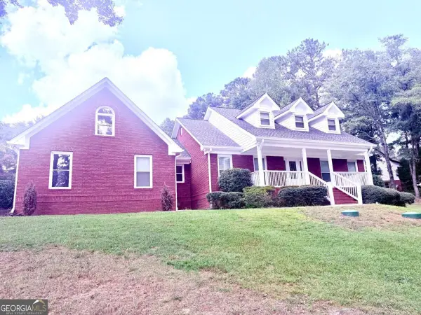 2660 Sandy Creek Circle, Loganville, GA 30052
