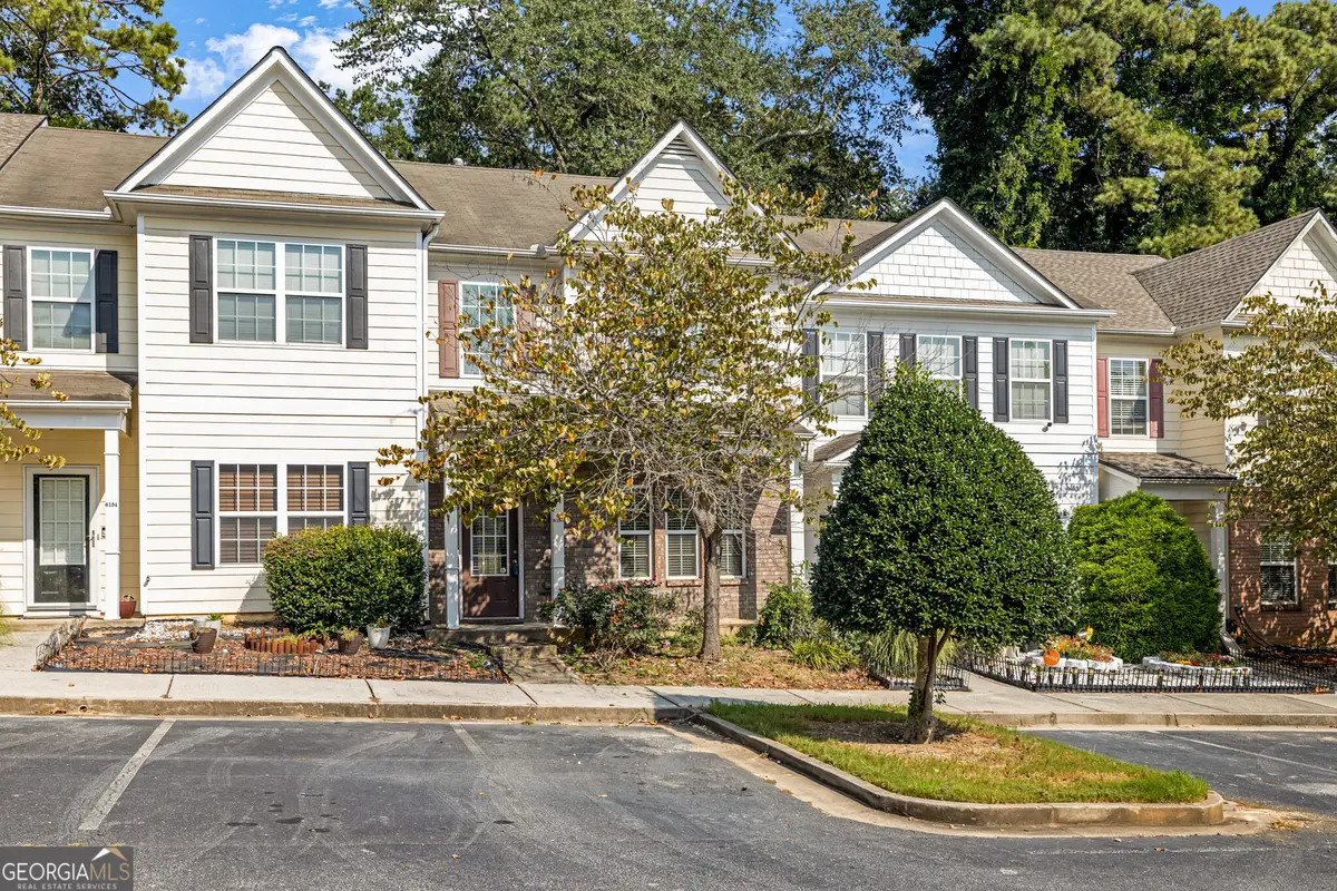6156 Shoals Loop, Union City, GA 30291 - #1