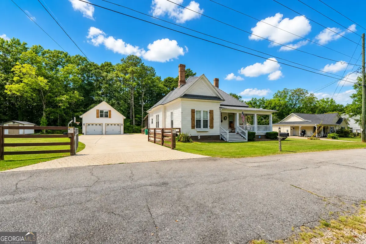 35 Combs Street, Locust Grove, GA 30248 - #1
