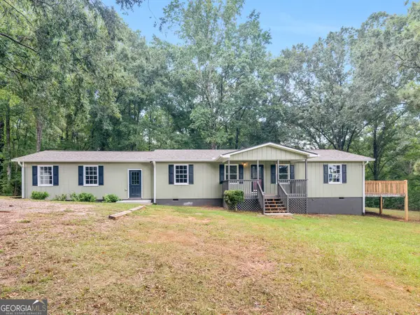 2172 Garner Road, Gay, GA 30218