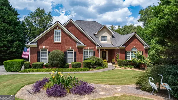 2768 Clearwater Springs Drive, Buford, GA 30519