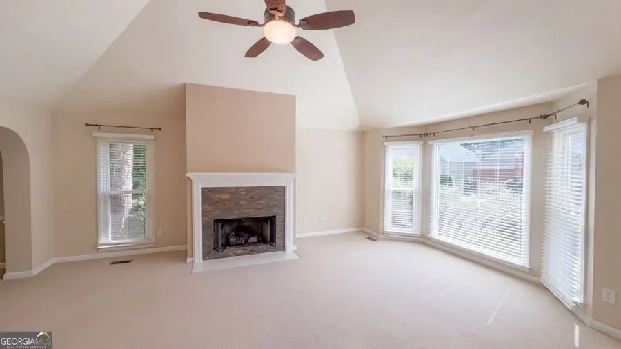 142 Clubhouse Drive Nw, Kennesaw, GA 30144 - #2