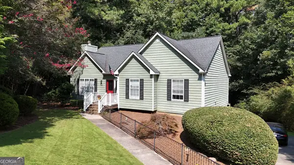 106 N Springs Drive, Acworth, GA 30101