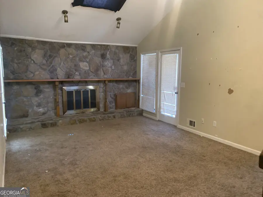 3958 Cotswold Drive Sw, Lilburn, GA 30047 - #2