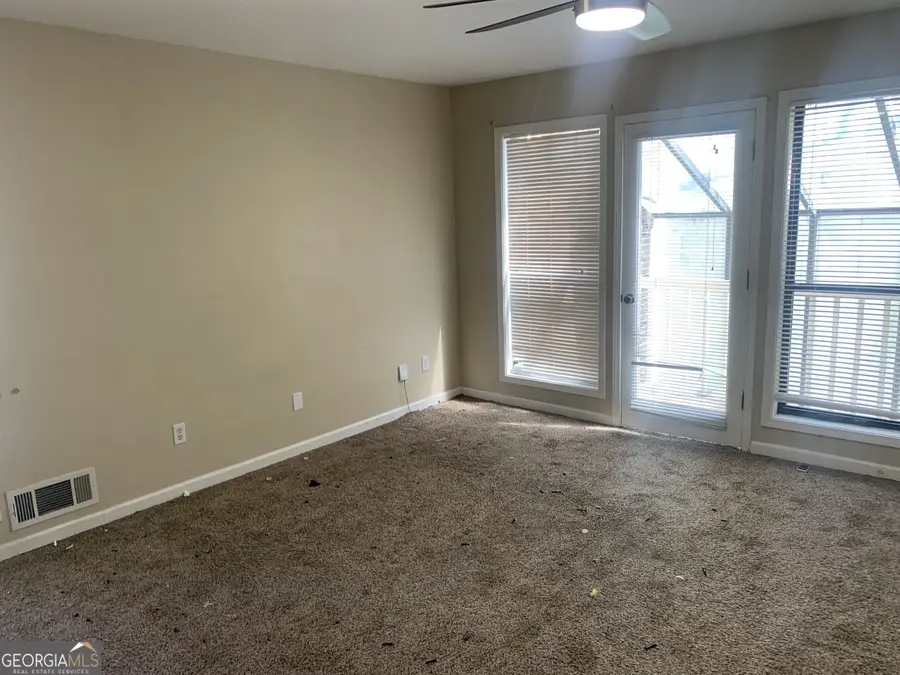 3958 Cotswold Drive Sw, Lilburn, GA 30047 - #3