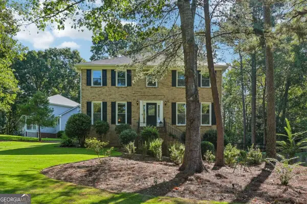 2068 Signal Ridge Chase Nw, Kennesaw, GA 30152