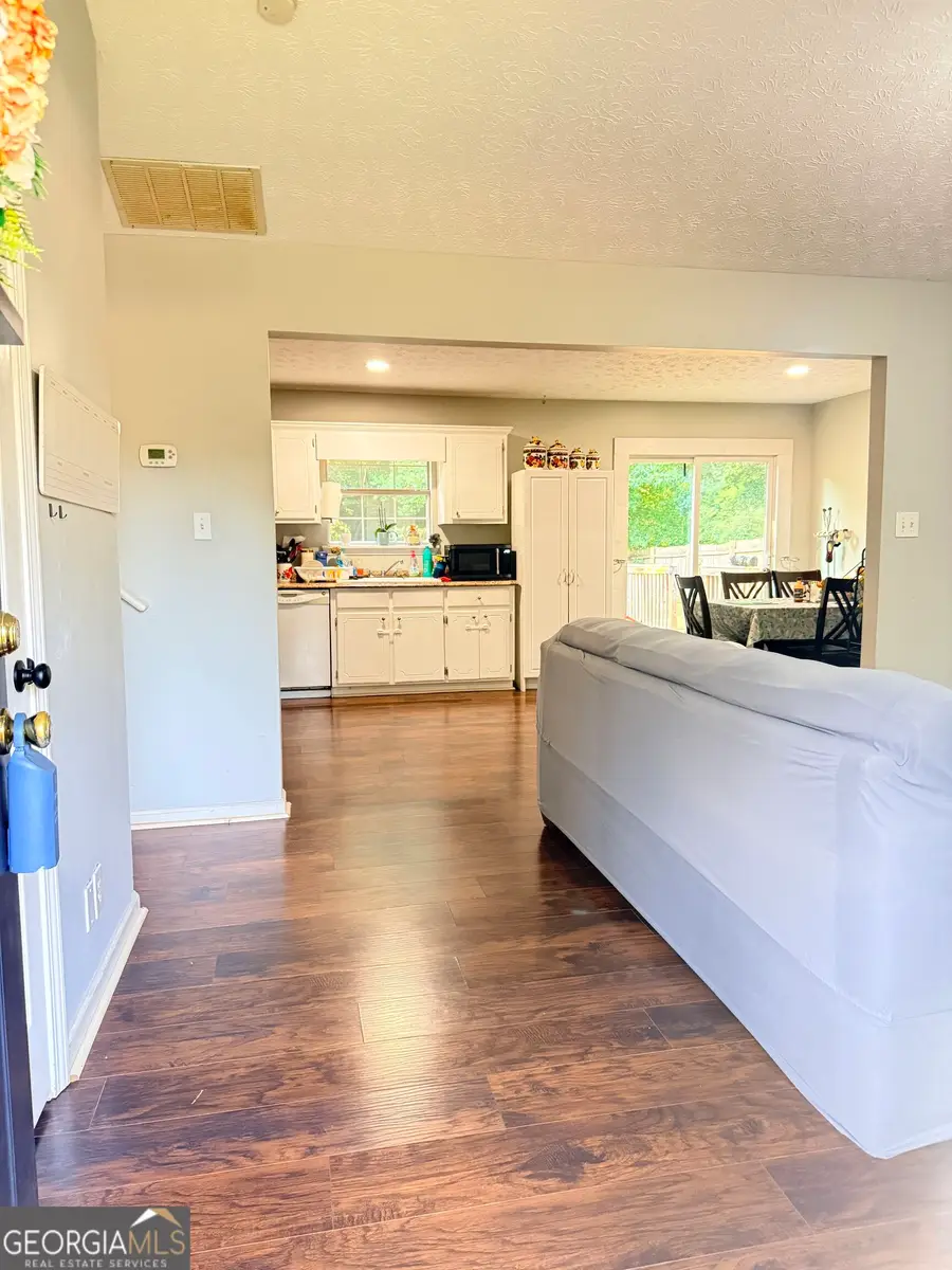 4400 Leafview Drive, Gillsville, GA 30543 - #2