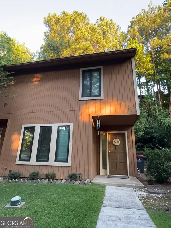 878 Lake Hollow Boulevard Sw, Marietta, GA 30064