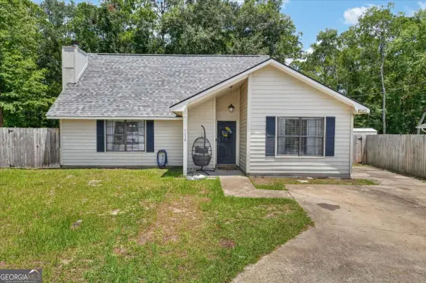 1334 Forest Lake Drive, Hinesville, GA 31313