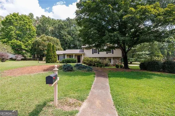 875 Windsor Trail, Roswell, GA 30076