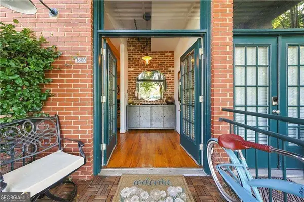 1608 Liberty Lane, Roswell, GA 30075