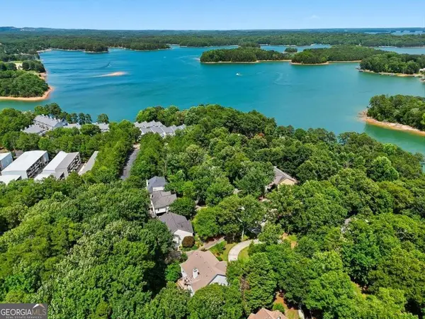 2085 Habersham Marina Road, Cumming, GA 30041