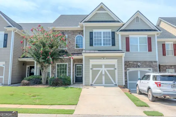 17 Village Glen, Dallas, GA 30157