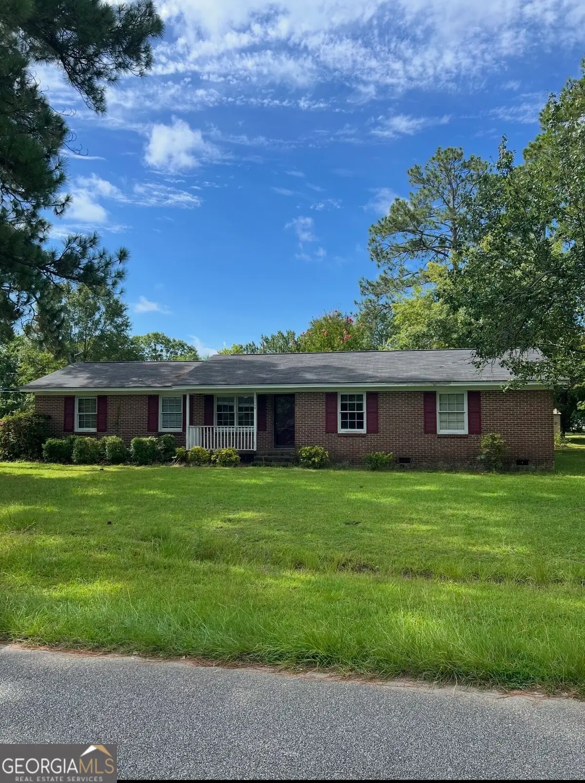 1004 E 6th Avenue, Cordele, GA 31015 - #1