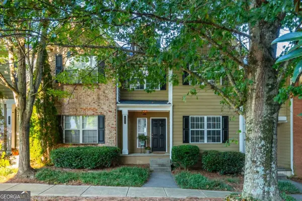 504 Blossom Way, Woodstock, GA 30188