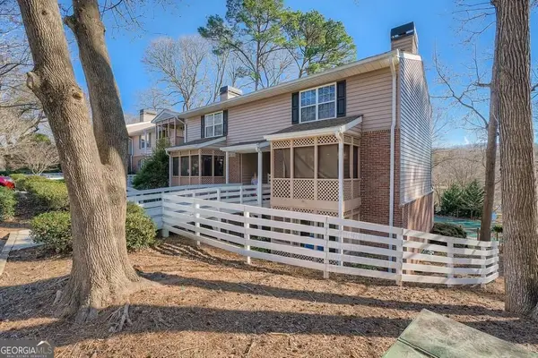 271 Quail Run, Roswell, GA 30076