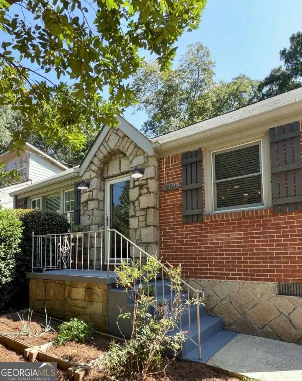 1896 Hooper Street, Decatur, GA 30032