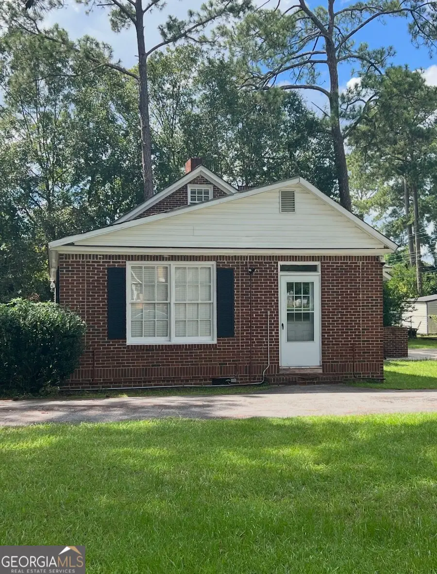 719 E 19th Avenue, Cordele, GA 31015 - #3