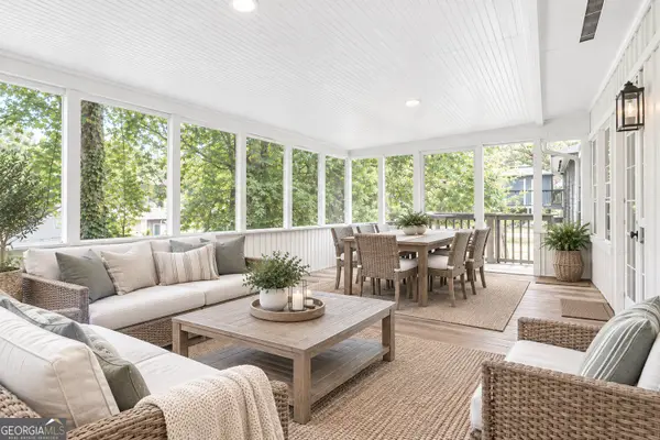 2426 Woodland Drive Nw, Kennesaw, GA 30152