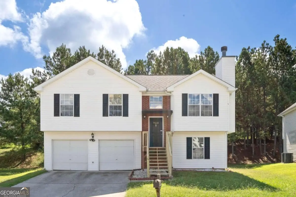 7410 Petunia Drive, Riverdale, GA 30296 - #1