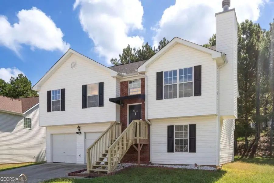 7410 Petunia Drive, Riverdale, GA 30296 - #2