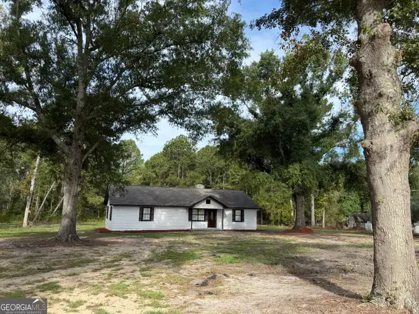 79 John F Road, Hazlehurst, GA 31539