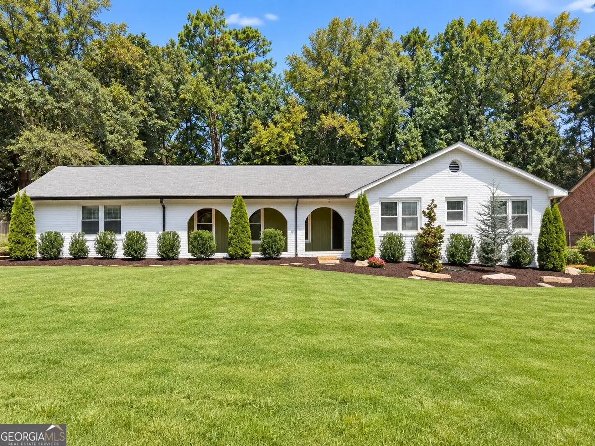 735 Lake Charles Way, Roswell, GA 30075 - #1
