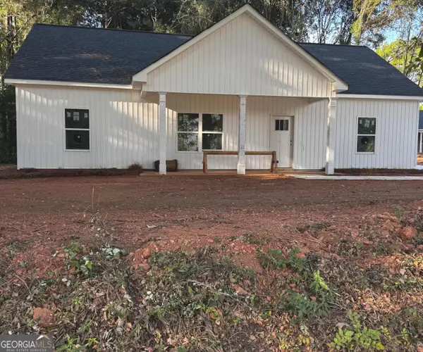 67 Reynolds Street, Hartwell, GA 30643